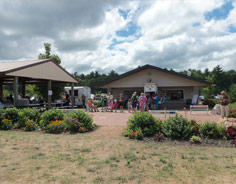 Serve food and drinks at your next outdoor event in our concession stand.